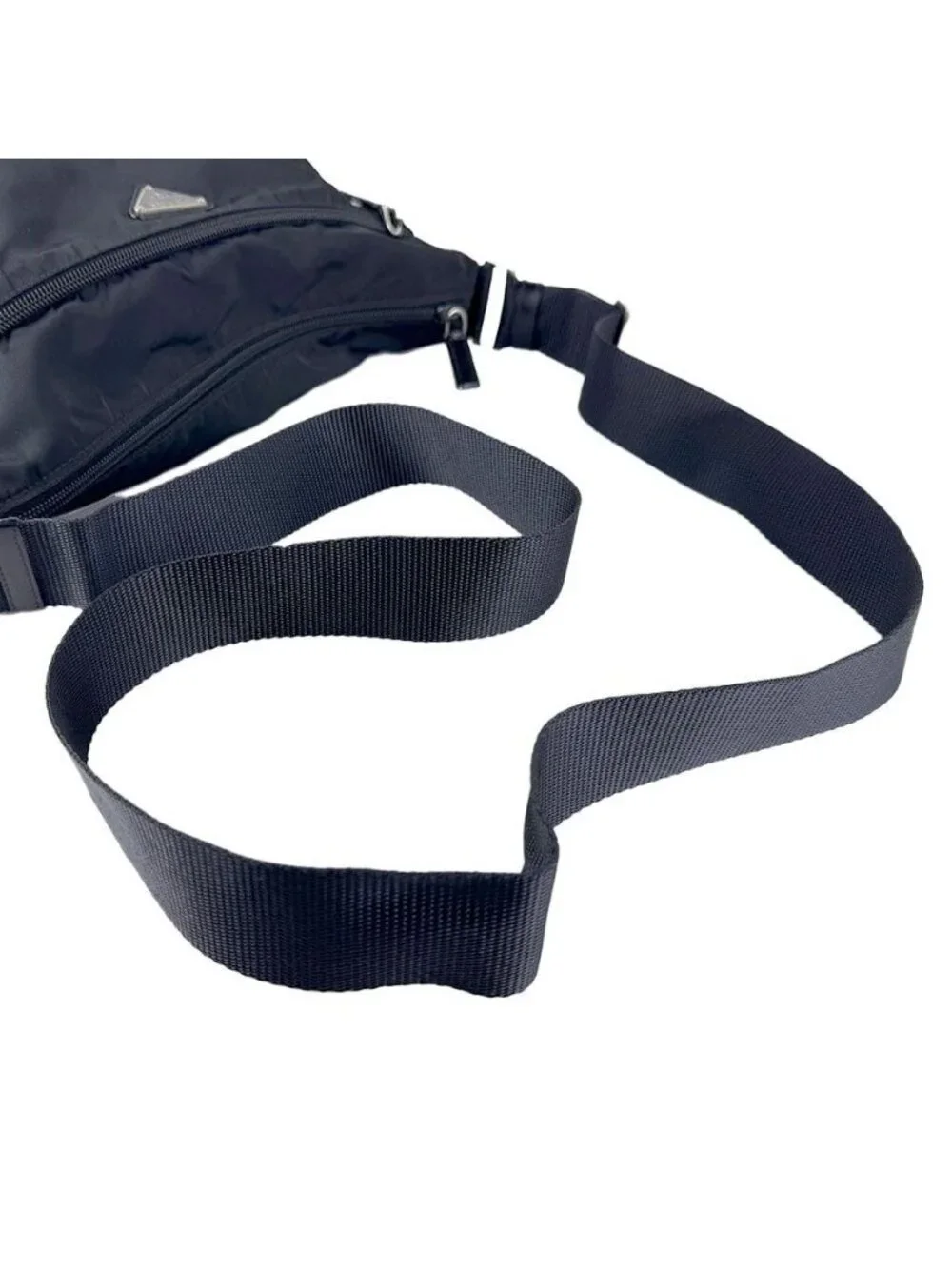 Prada item status